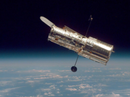 SpaceX and NASA Explore Raising Hubble’s Orbit
