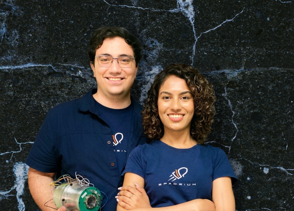 Spaceium cofounders Reza Fetanat and Ashi Dissanayake. Image: Spaceium