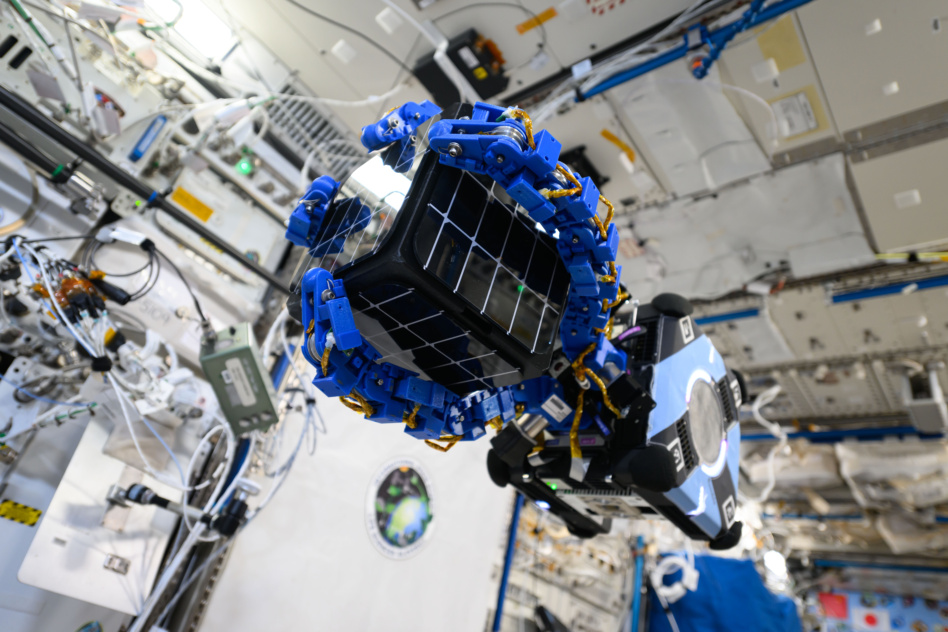 REACCH and Astrobee testing aboard the ISS. Image: Kall Morris Inc.