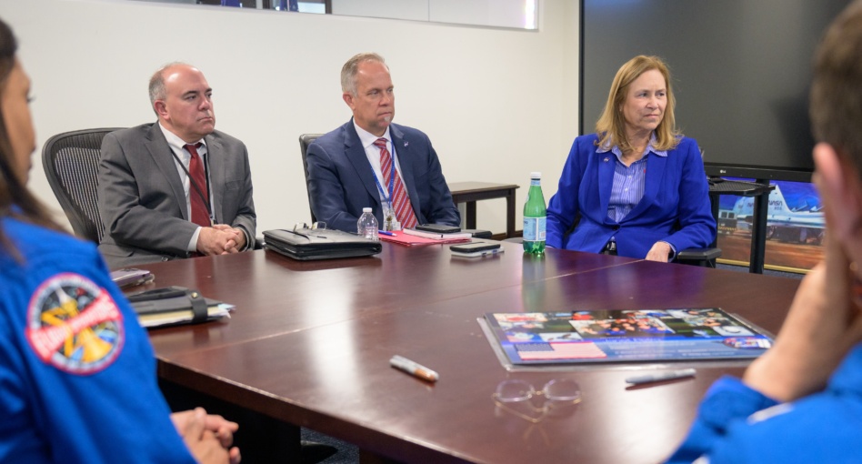 NASA White House Liaison Darren Bossie, left, NASA Chief of Staff Trey Carlson, and NASA acting Administrator Janet Petro at NASA headquarters. Image: NASA/Bill Ingalls.