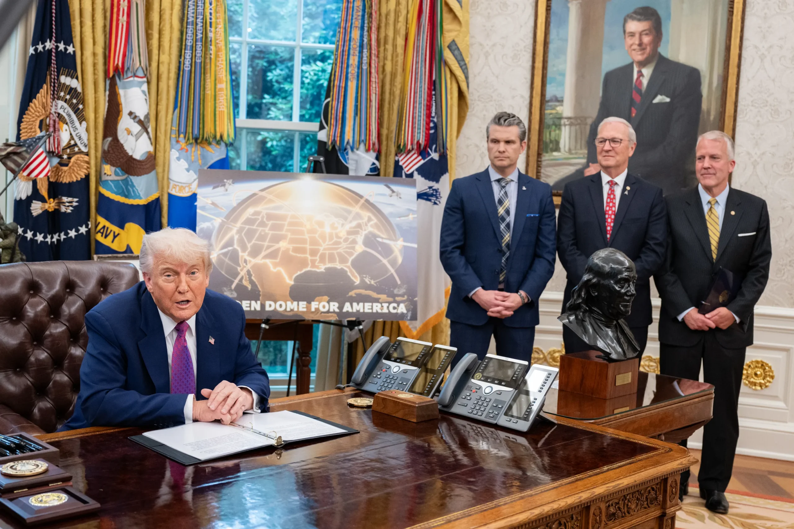 新しい報告書が、トランプ政権下の国防総省における宇宙関連支出の浪費ぶりを詳述