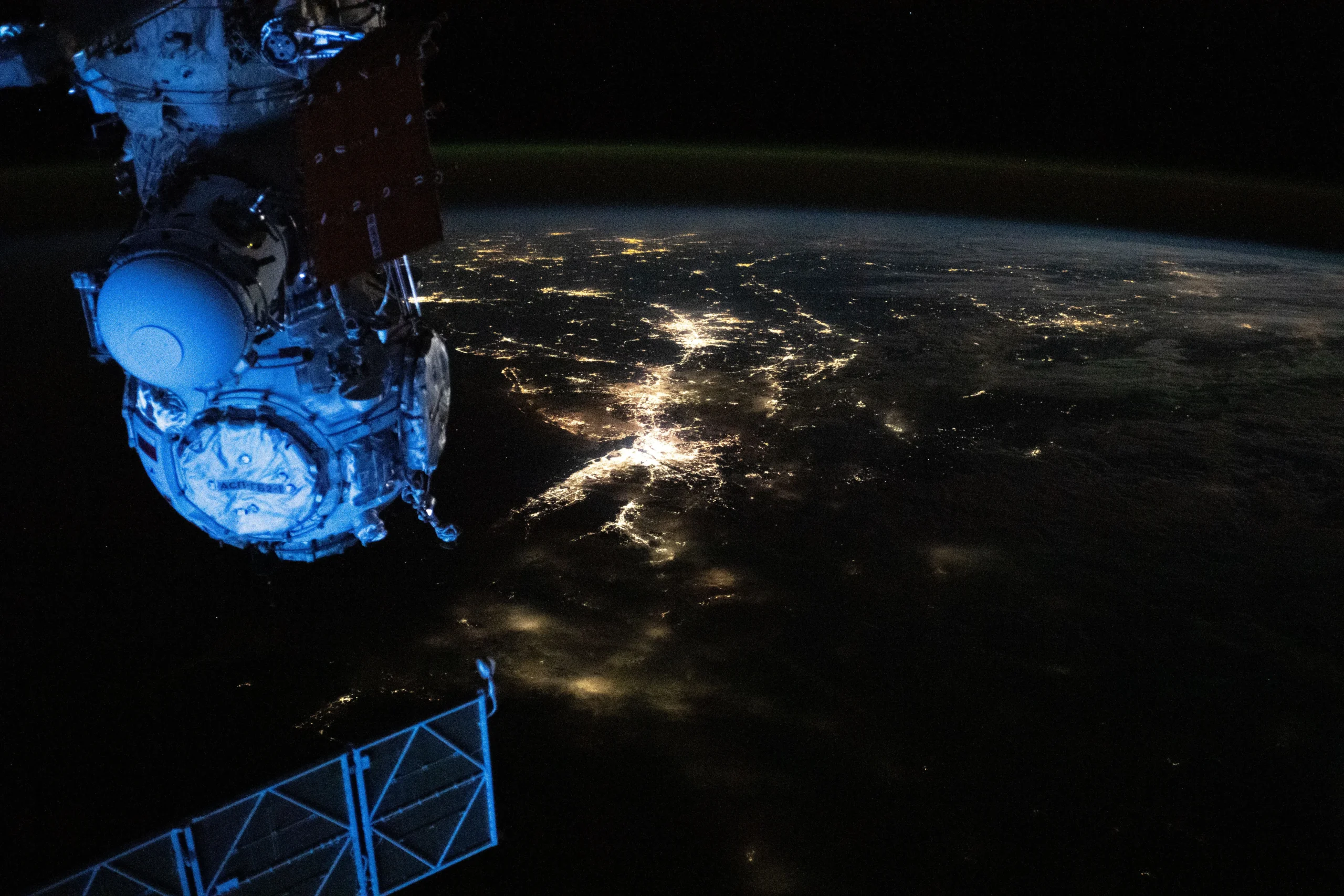 Scientists Call For New Agency to Promote, Oversee Space