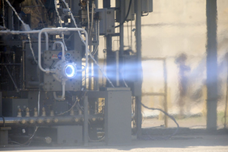 Astrobotic Hotfires Chakram RDRE for Cislunar Missions