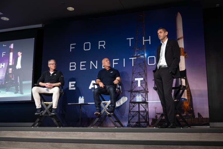 Blue Origin Commits to Return to Flight This Year
