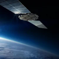 Rocket Lab Wins $397M Contract to Build and Launch Threat-Tracking ‘Flatellites’